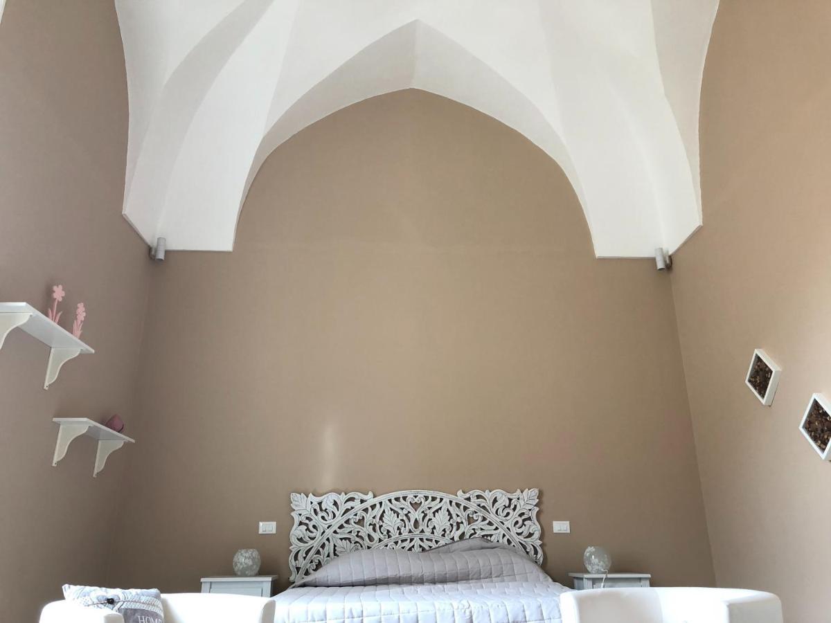 La Pigna Bianca Suites Лечче Екстер'єр фото